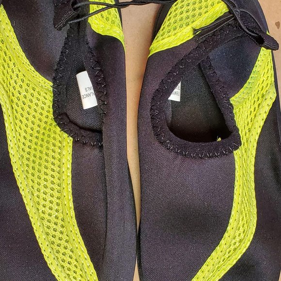 Aqua Shoes Size M (1-2) Yellow - Picture 5 of 6